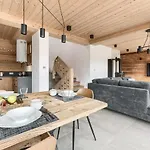 Czarne Wierchy Premium Chalet *