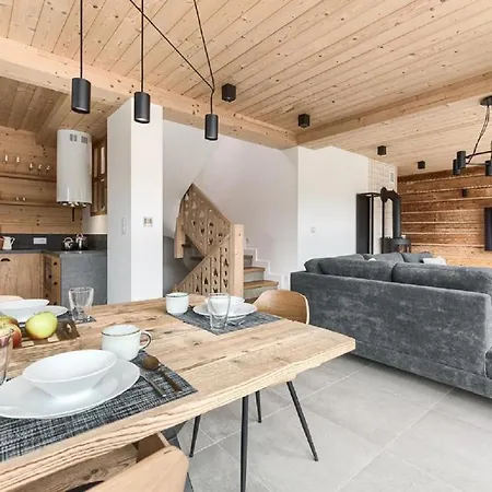 Czarne Wierchy Mountain Retreat 샬레 *